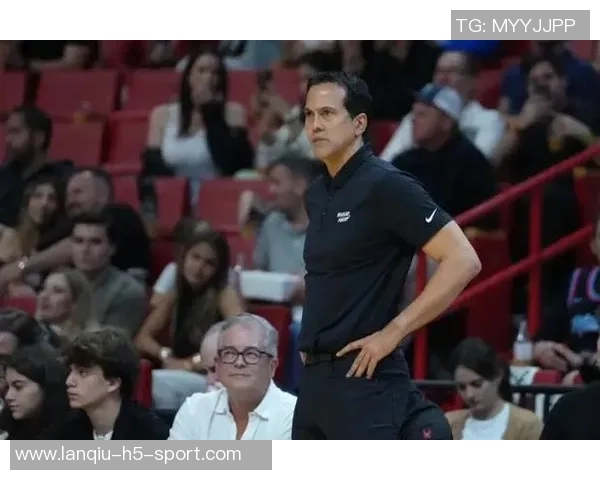 美国男篮正式宣布斯波尔斯特拉担任国家队男篮主教练的消息引发热议 美国男篮正式宣布斯波尔斯特拉担任国家队男篮主教练的消息引发热议
