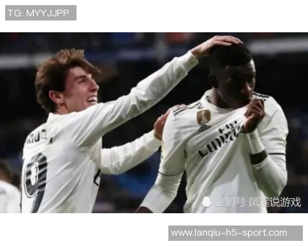 邓加称赞维尼修斯球技出众但认为他尚未成为更衣室领袖 邓加称赞维尼修斯球技出众但认为他尚未成为更衣室领袖