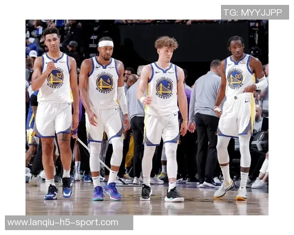 勇士与老鹰首发阵容保持一致库里穆迪巴特勒格林波斯特再度出战